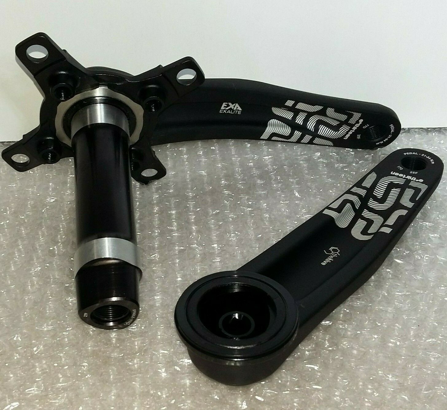 E Thirteen TRS + GUARNITURA SINGOLA O DOPPIA INGRANAGGI 170mm Nero E Thirteen TRS + GUARNITURA SINGOLA O DOPPIA INGRANAGGI 170mm Nero