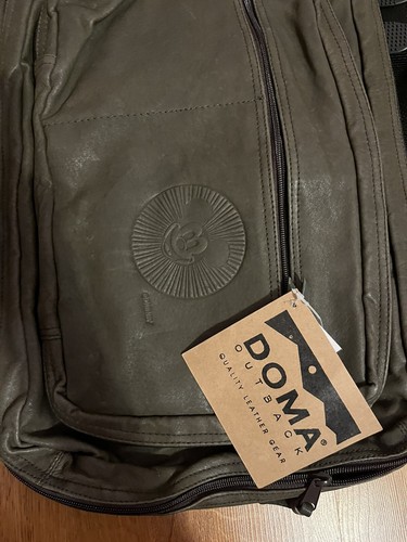 Disney Leather Bag Doma Outback Quality Leather Gear Laptop Bag Backpack - Picture 11 of 12