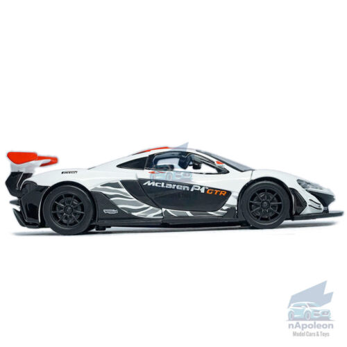 Modellino auto da corsa McLaren P1 GTR 1:32 pressofuso veicolo giocattolo collezione regalo bambino bianco - Foto 5 di 12