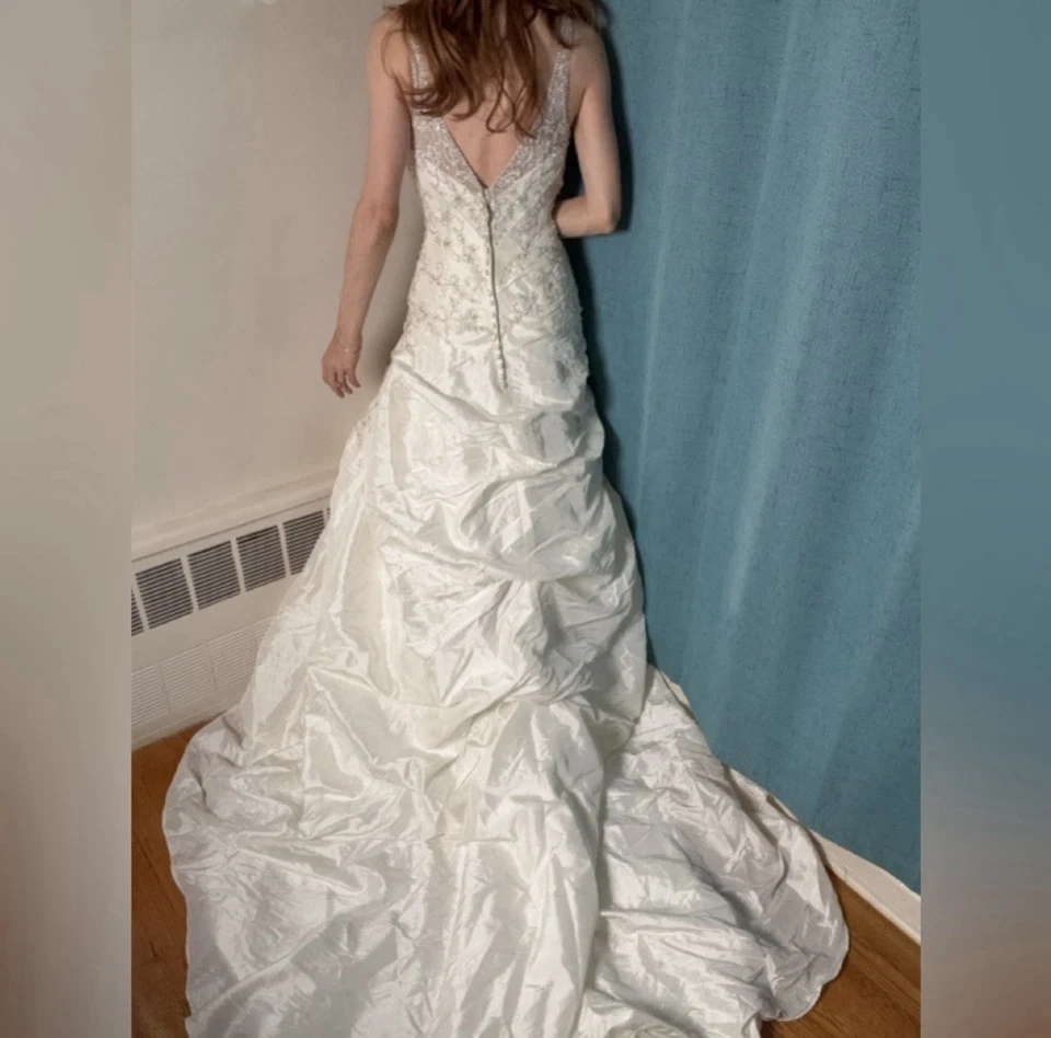 Vestido de novia Mori Lee vintage - talla 4 (alterado a ~2) - corpiño con cuentas Foto 3 de 4