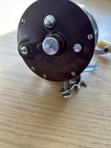 VINTAGE PENN PEER NO. 209 LEVEL WIND CASTING REEL - Bild 3 von 6