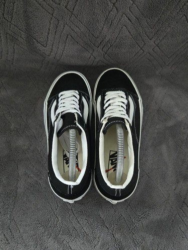 Vans Old Skool Platform Shoes Womens Sz 7* Casual Sneakers Skater Black White - Picture 6 of 9