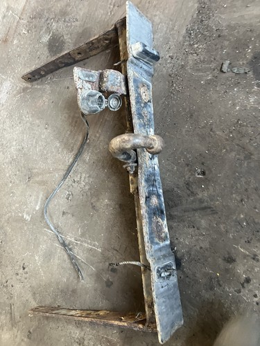 VW T4 TRANSPORTER 1994 DOKA REAR TOW BAR - Picture 4 of 8