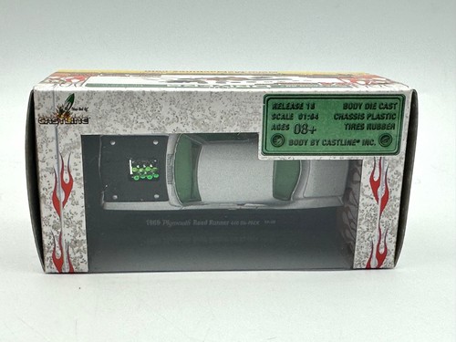 M2 Auto Drivers 1969 Plymouth Road Runner 440 Six-Pack, ET Mags 1:64, NIB - Picture 9 of 13