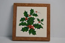 Vintage Christmas Berry Holly Tile Trivet Wood Framed USA 7.5" Hot Holder Decor