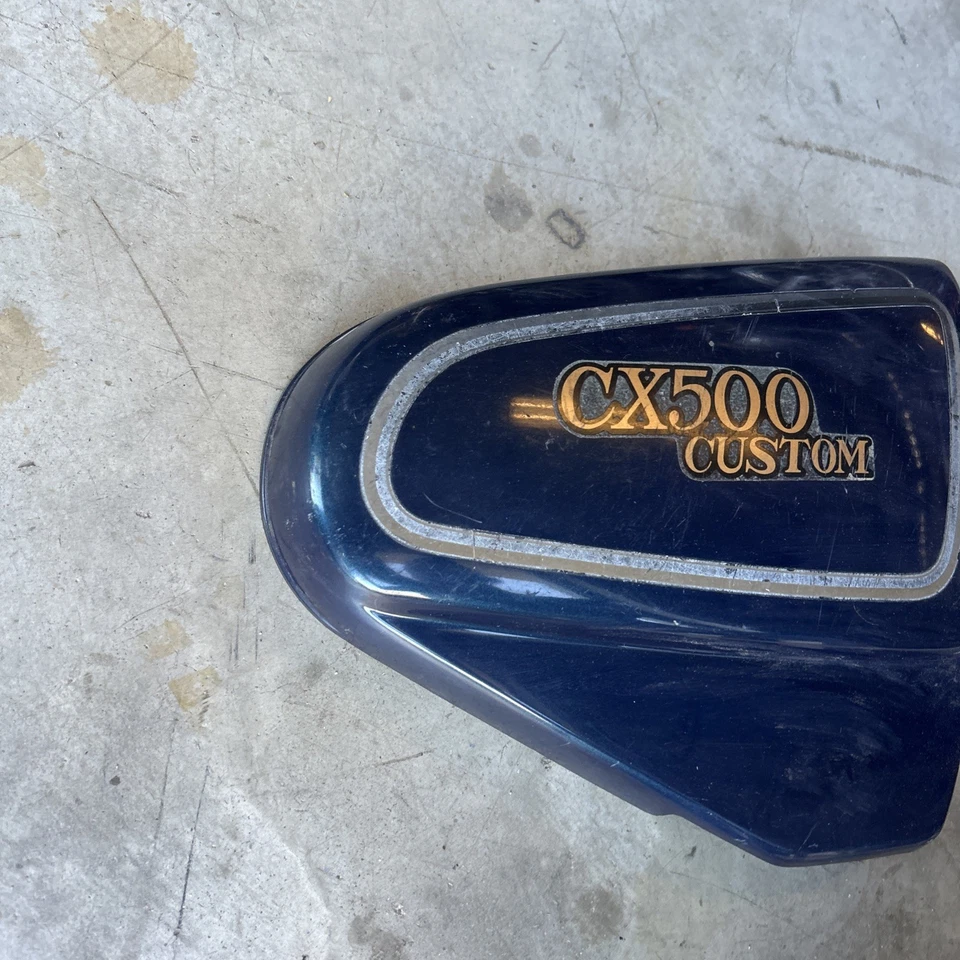 Honda CX500C 1981 cubierta lateral izquierda y derecha carenados azul Foto 3 de 4