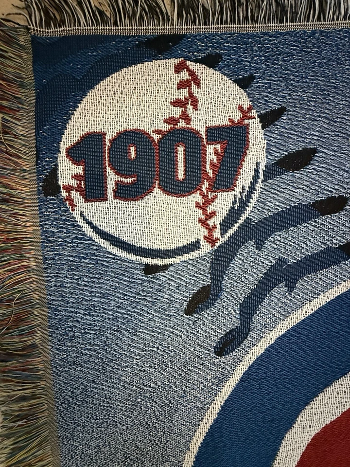 MLB Chicago Cubs 3 veces Campeones de la Serie Mundial 48”X 60” Tapiz 1907–1908–2016�� Foto 3 de 4