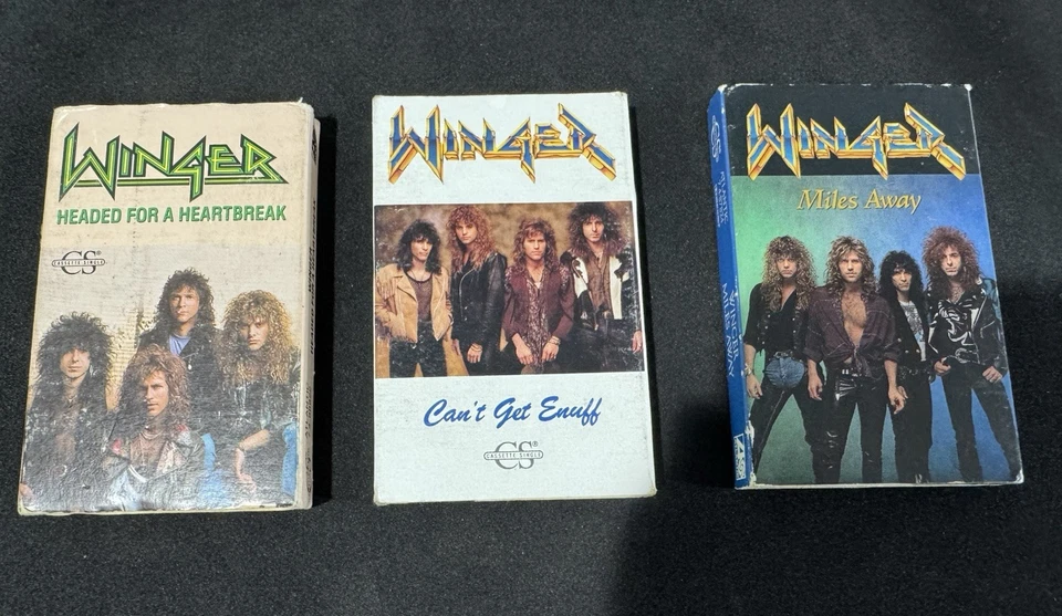 WINGER Cassette Tape Singles, Headed For A Heartbreak,Miles Away,Can’t Get Enuff Foto 4 de 4