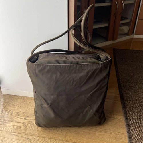 Authentique sac à main Prada nylon années 80 vintage