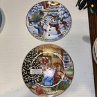Vintage Set of 2 Avon Collector Plates, Christmas Theme, Guc