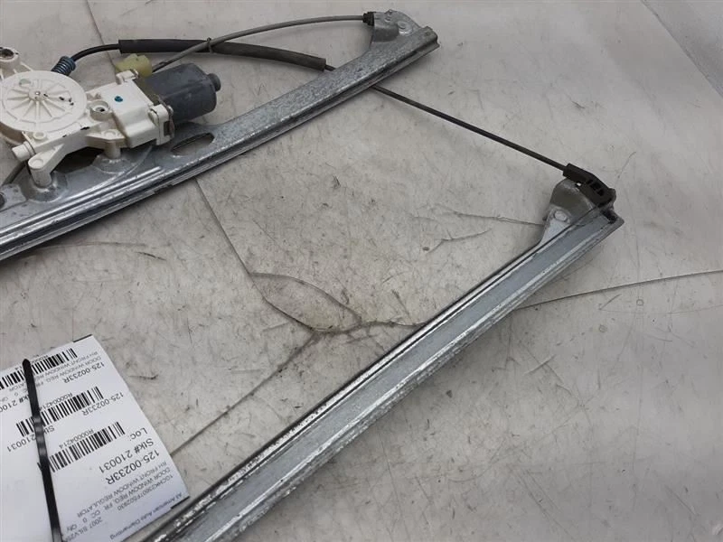 Regulador Ventana Delantera Pasajero Eléctrico 07-14 GMC Sierra 2500 20945139 Foto 3 de 4