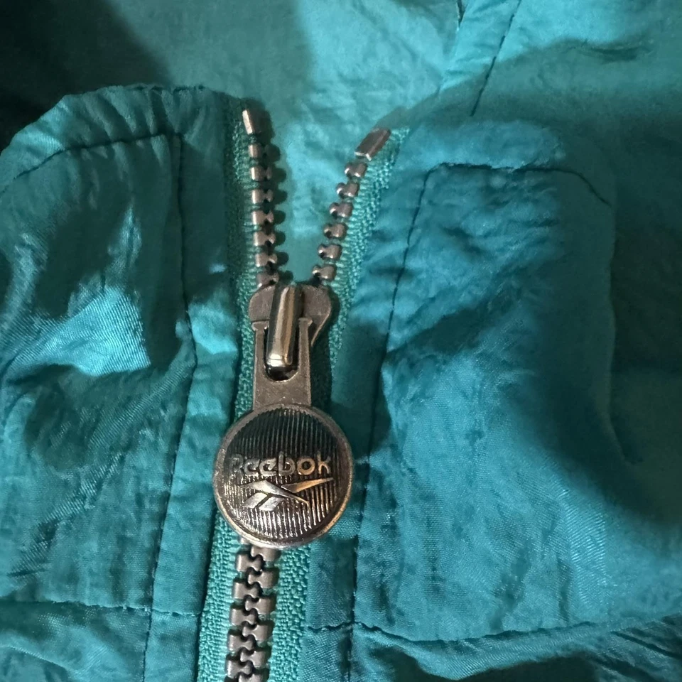 Chaqueta cortavientos vintage Reebok para hombre mediana verde azulado nailon cremallera completa malla forrada años 90 Foto 4 de 4