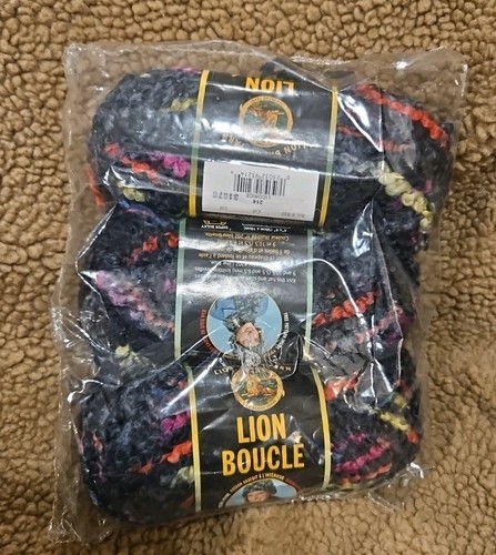 Lion Yarn BOUCLE Bulky Knitting Yarn LOT OF 3 Skeins LICORICE 214  - Picture 1 of 8