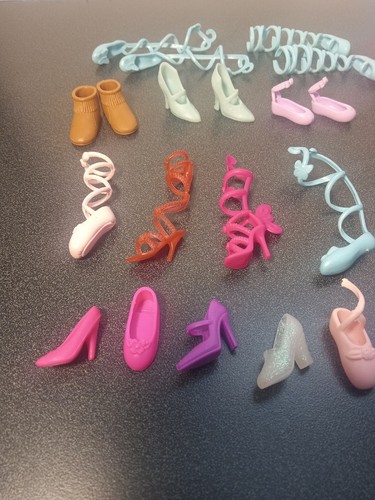 Barbie Puppe Schuh Konvolut - Bild 2 von 8