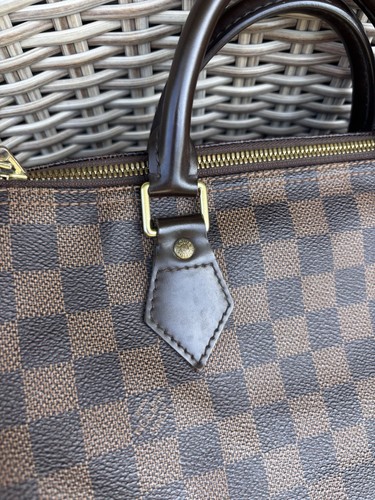 Authentic Louis Vuitton speedy 30 bandouliere damier ebene with strap - Picture 6 of 23