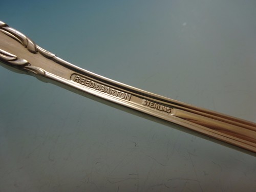 Eighteenth Century Reed and Barton Sterling Silver Flatware Set 12 Service 68 Pc - Picture 4 of 9