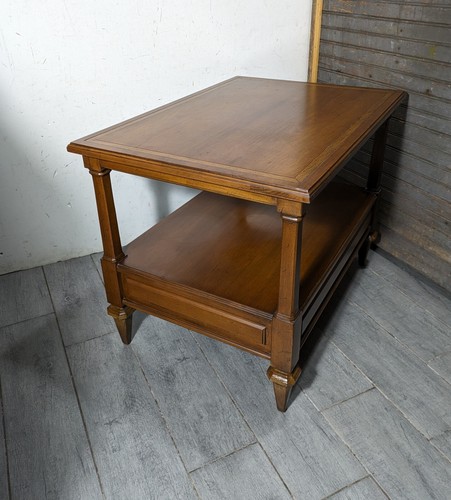 Vintage Brandt italienischer Provinz neoklassizistischer Massivholz 2-stufiger Beistelltisch