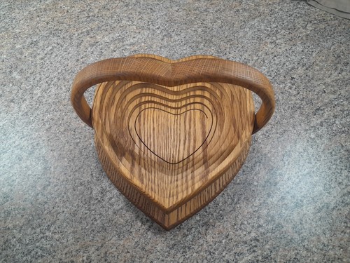 Amish Vintage Holz Herzform Obstschale Korb Handarbeit Spiralschliff faltbar