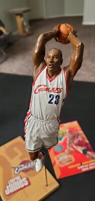 Rookie Lebron James Action Figure 8 inches MacFarlane NBA