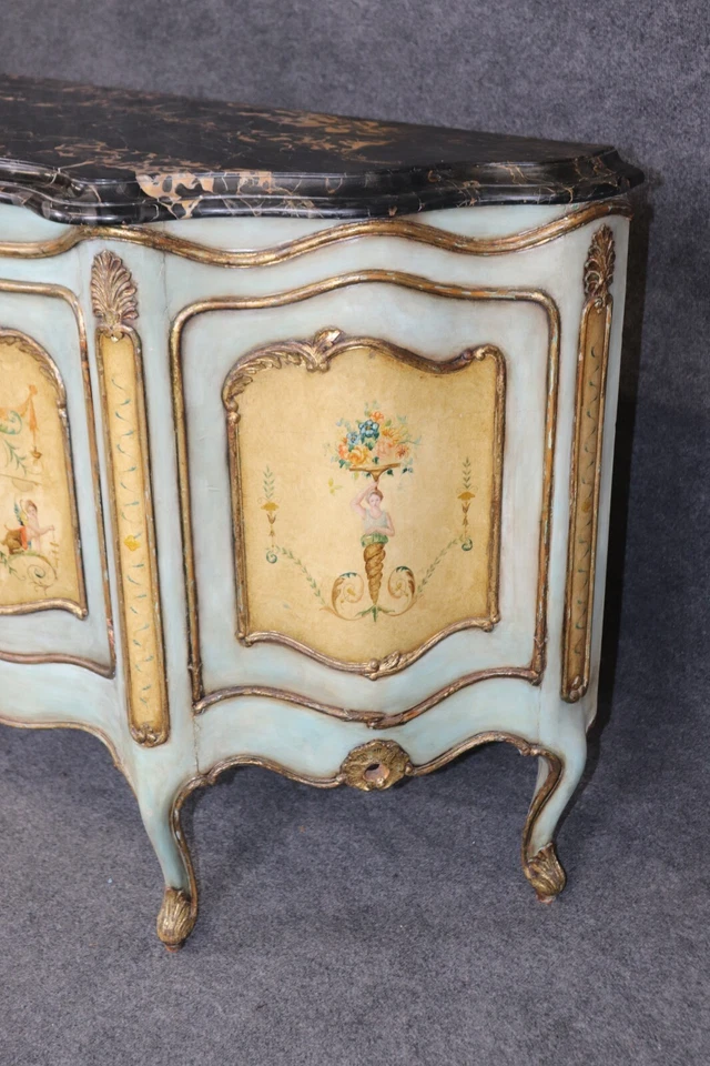 Excepcional aparador buffet veneciano de mármol decorado con pintura rococó Portoro Foto 4 de 4