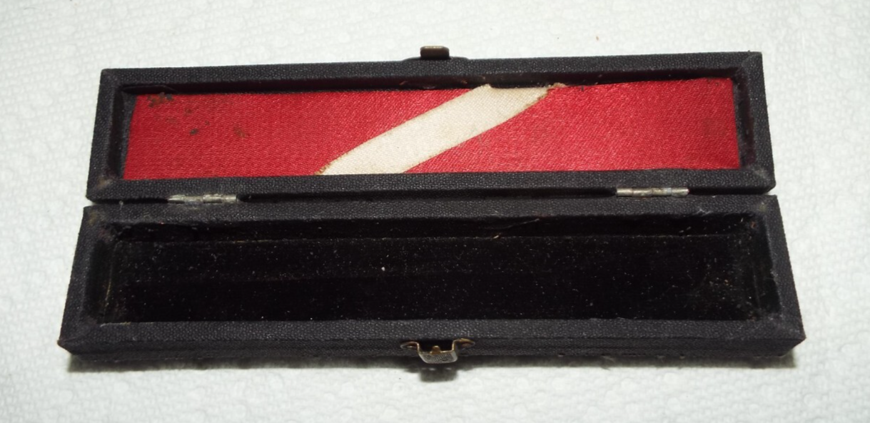 Picture 4 of 8