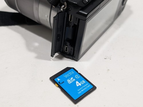 Sony Alpha a5000 Mirrorless Silver Digital Camera w 18-55mm OSS Lens 1K Shutter - Picture 14 of 15