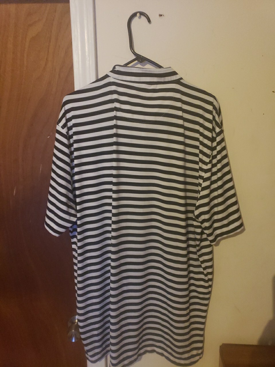Picture 2 of 3