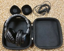 Rockville DJ1500 DJ Headphones w/ Detachable Coil Cable, Case  Extra Ear Pad