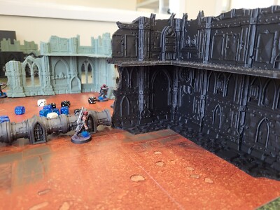 Medium Gothic Ruin Terrain für Tischspiele. (WARHAMMER 40K, KILL TEAM,...