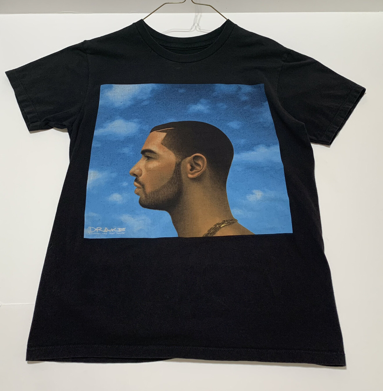 Picture 1 of 12
