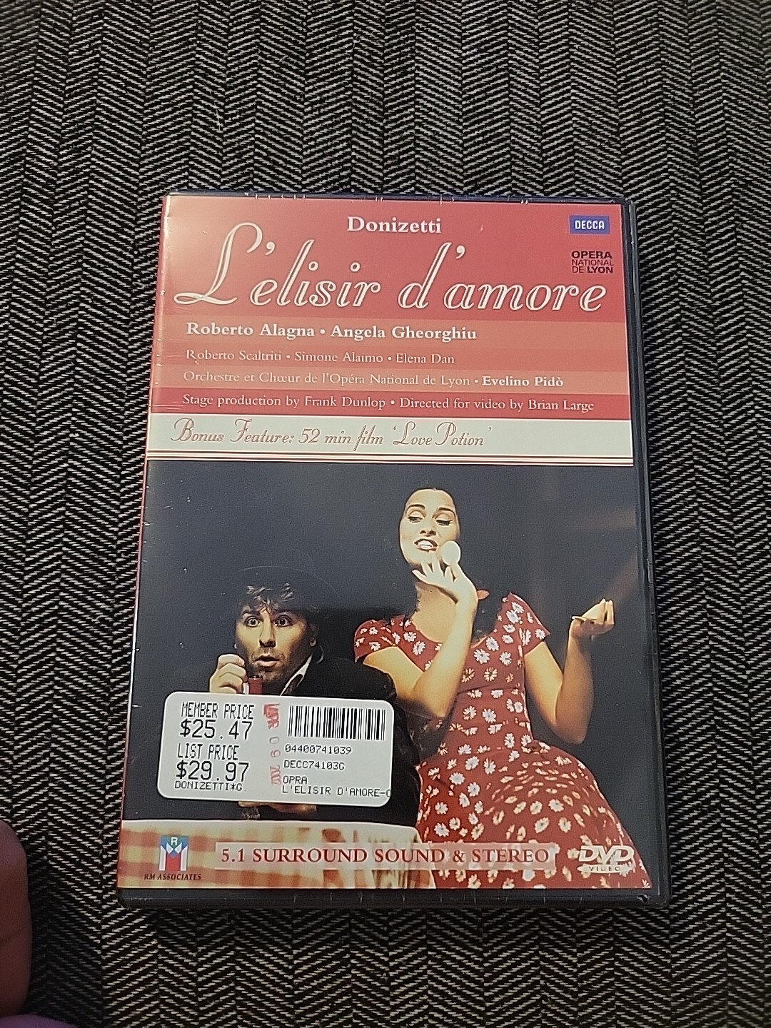 Foto 1 di 4