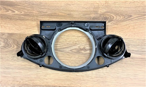 MINI ONE D 2005 R50 1.4 DIESEL SPEEDO CLOCKS SURROUND WITH VENTS 0770079 - Picture 2 of 9