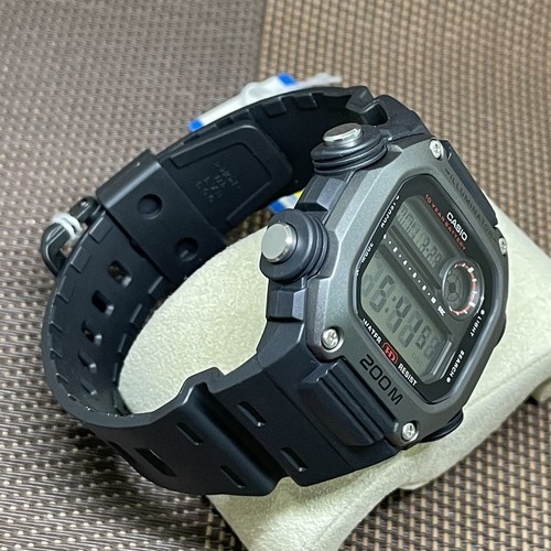 Casio DW-291H-1A Youth Illuminator World Time Digital Sport Herrenuhr - Bild 5 von 10
