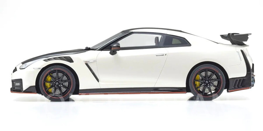KYOSHO SAMURAI 1/18scale Nissan GT-R NISMO 2024 Special