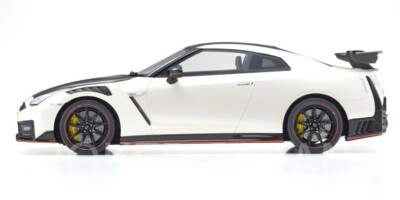 F1 京商 samurai Nissan GT-R NISMO 1/18 1/18 Diecast Nissan GT-R R35 Nismo Silver Kyosho Samurai
