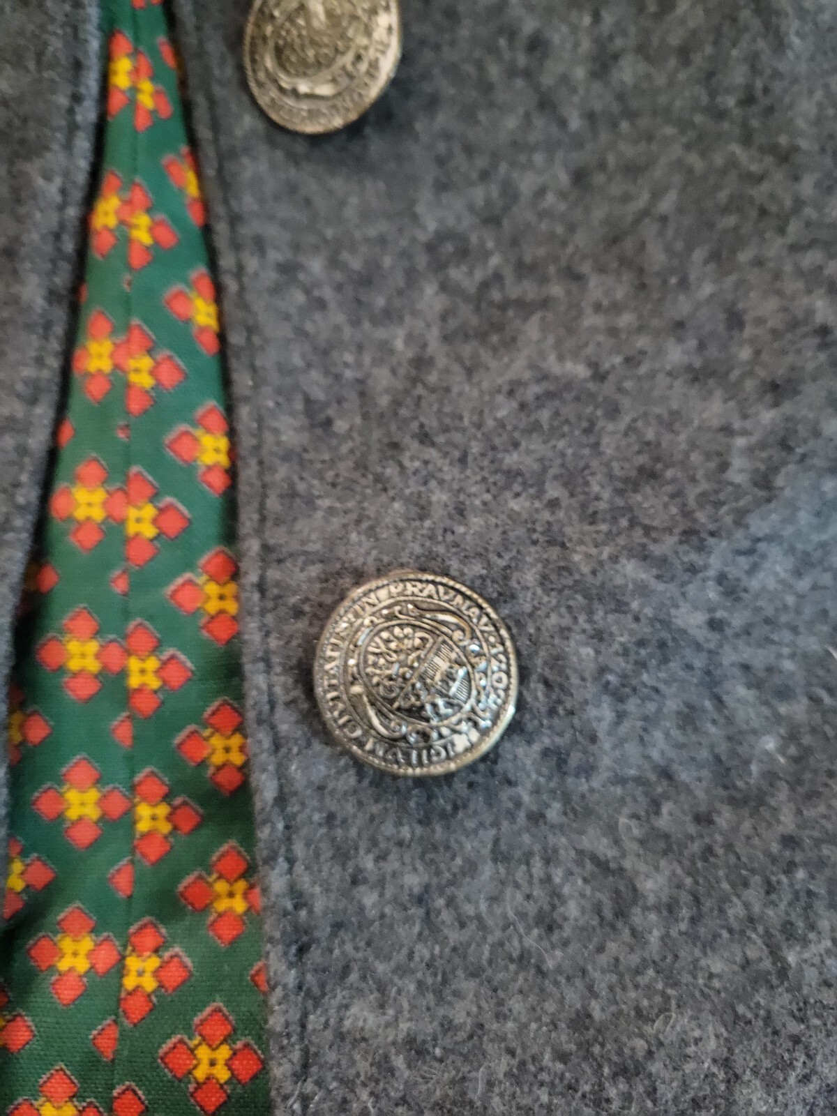 Picture 4 of 10