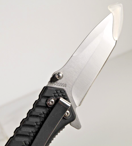 Schrade Tanto Blade Liner Lock Pocket Knife in Box (1084293) - Picture 4 of 15