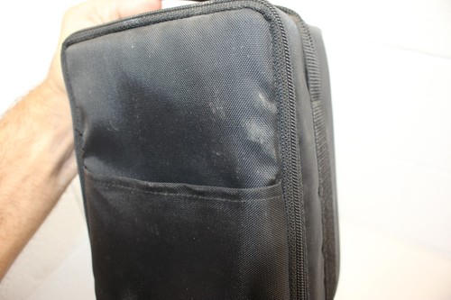 Vintage Case Logic 15 CD Black Carry Case Travel Tote Storage Zipper Soft Padded - Foto 3 di 9