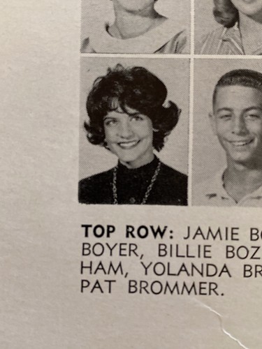 CHERYL SHERYL BRADSHAW High School Jahrbuch DATING-SPIEL Teilnehmer RON ALCALA - Bild 3 von 8