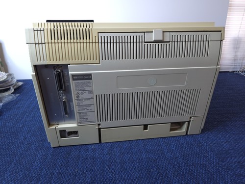 HP Laserjet 4 C2001A Parallel Serial Laser Jet Printer | LESEN - Bild 11 von 14