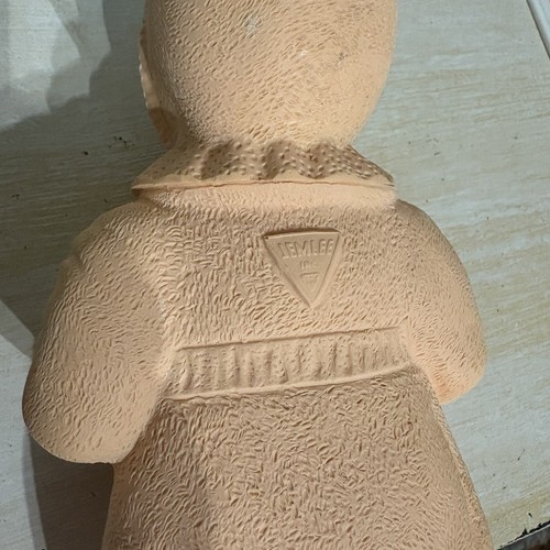 Jemlee 60er Jahre Puppe quietscht Baby hält rosa Teddybär 10 Zoll Gummi geformt auf Kleidung - Bild 4 von 12