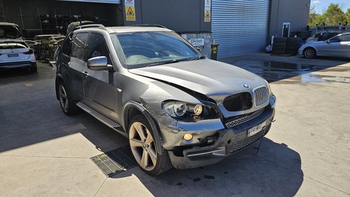 BMW X5 E70 03/2007-08/2013 LEFT FRONT WINDOW REG/MOTOR POWER P/N 51337166379 - Picture 2 of 12