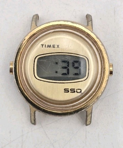 Vintage Timex SSQ Digital Women’s Gold Tone Water Resistant Watch No Band - Picture 3 of 5