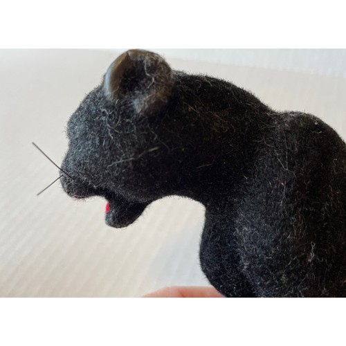 Juguete flocado vintage Black Panther 6" muy querido, muestra desgaste, falta un diente - Imagen 4 de 10