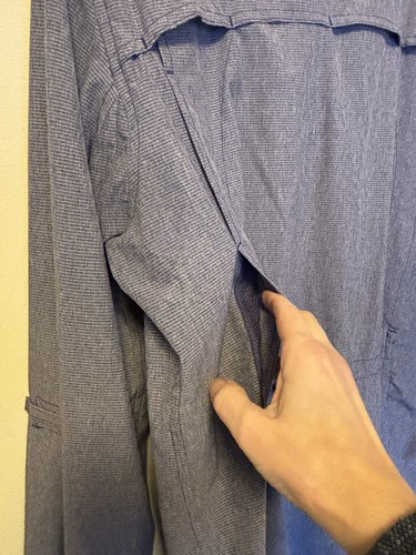 Duluth Trading Womens Light Shirt Jacket Size M Blue Snap Up Pockets Vented - Picture 6 of 6