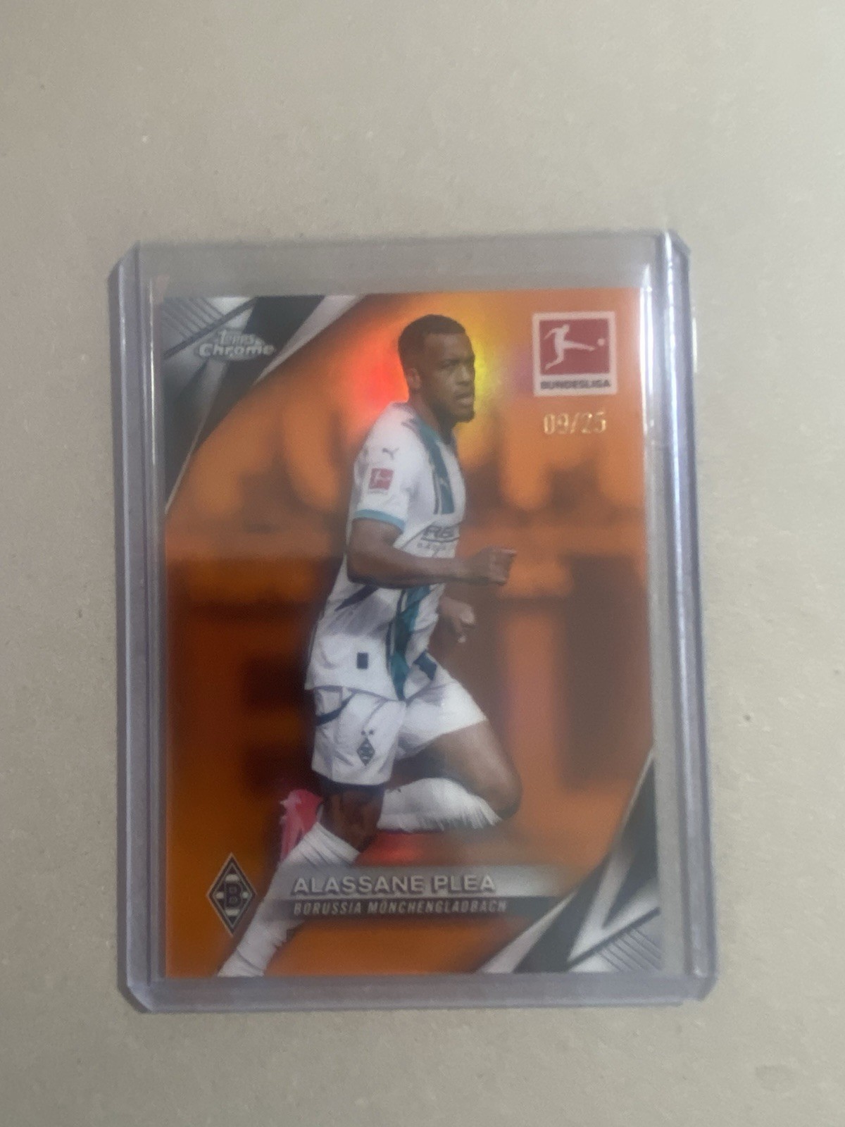 2024-25 Topps Chrome Bundesliga Alassane Plea Orange Refractor 9/25