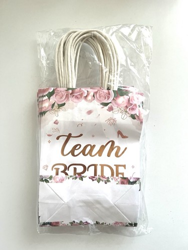 Hen Party Team Bride Gift Bags with Handle, Rose Gold Foiled Floral Party 15pcs - Picture 7 of 10