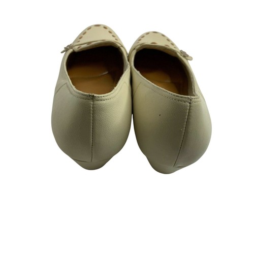 Orvis Womens Sz 10 M Leather Slip On Loafer Shoes Cream Tan 1.5" Heel - Picture 4 of 8