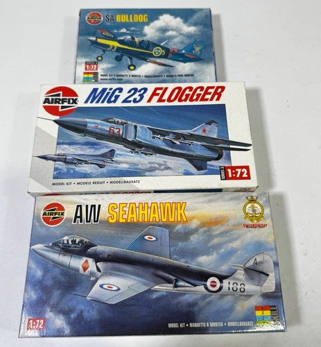 Lotto 3 modellini aerei kit aerei seconda guerra mondiale e aerei guerra fredda - scala 1:72 LR-CM