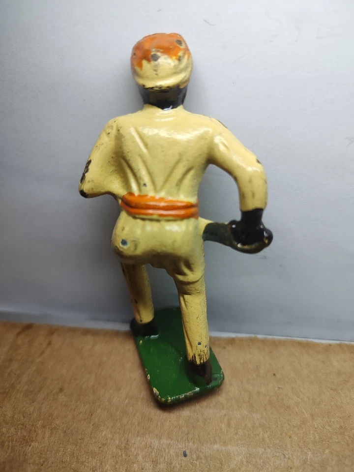 Soldado de juguete jefe etíope de hierro gris Foto 2 de 3